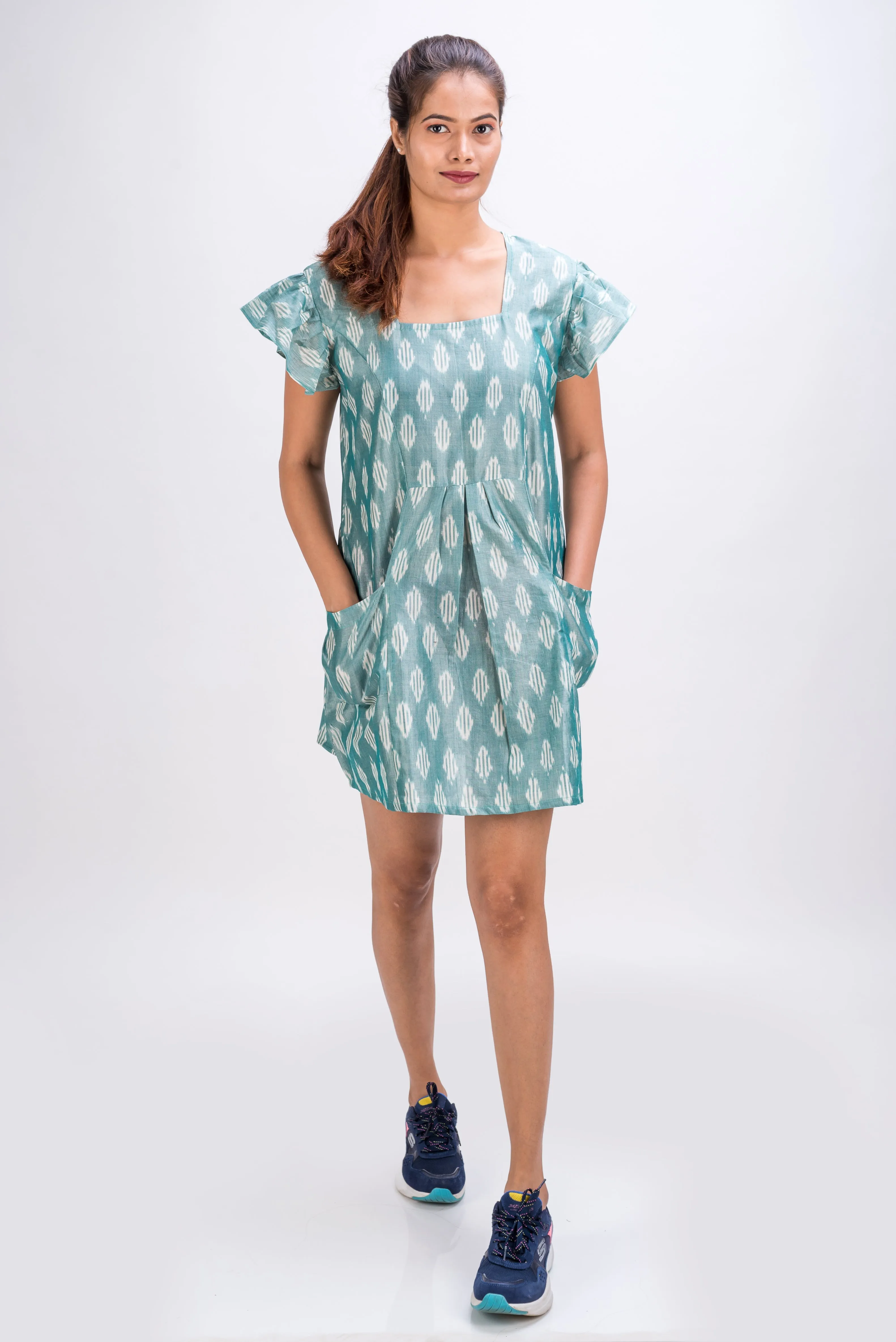 504-306 White Lotus "Diana" Women's Short Dress