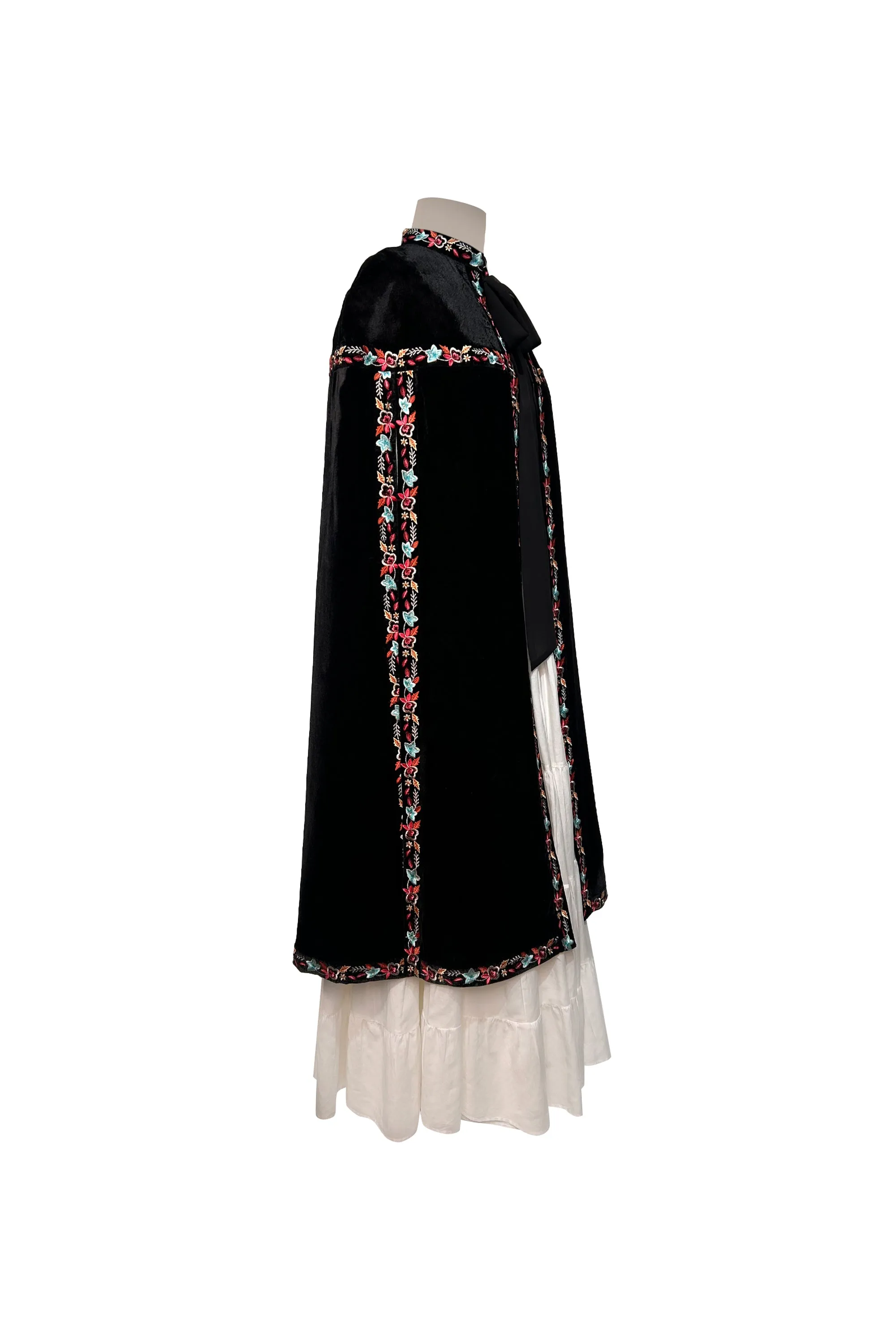 Black Floral Long Cape with Full Sleeves Jalabiya For Women