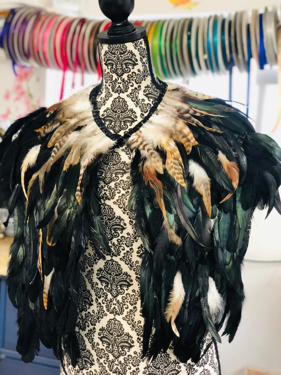 Highland Feather Cape - Viking Warrior